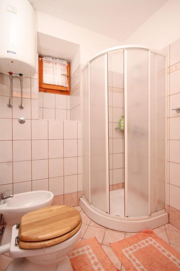Apartments With A Parking Space Cunski, Losinj - 8010 Εξωτερικό φωτογραφία